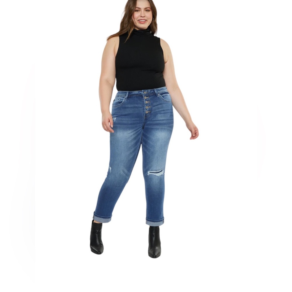 Kancan jeans size 16 blue distressed button fly high rise skinny medium wash.